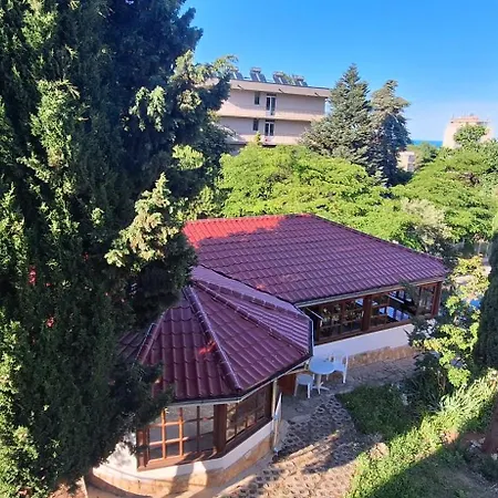Orpheus Otel